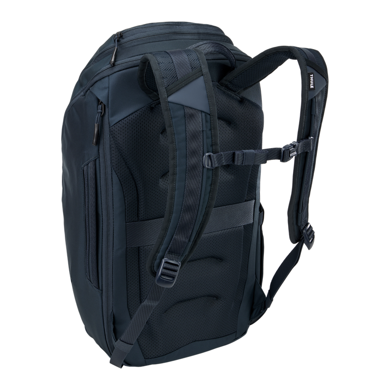Thule Chasm laptop backpack 26L darkest blue