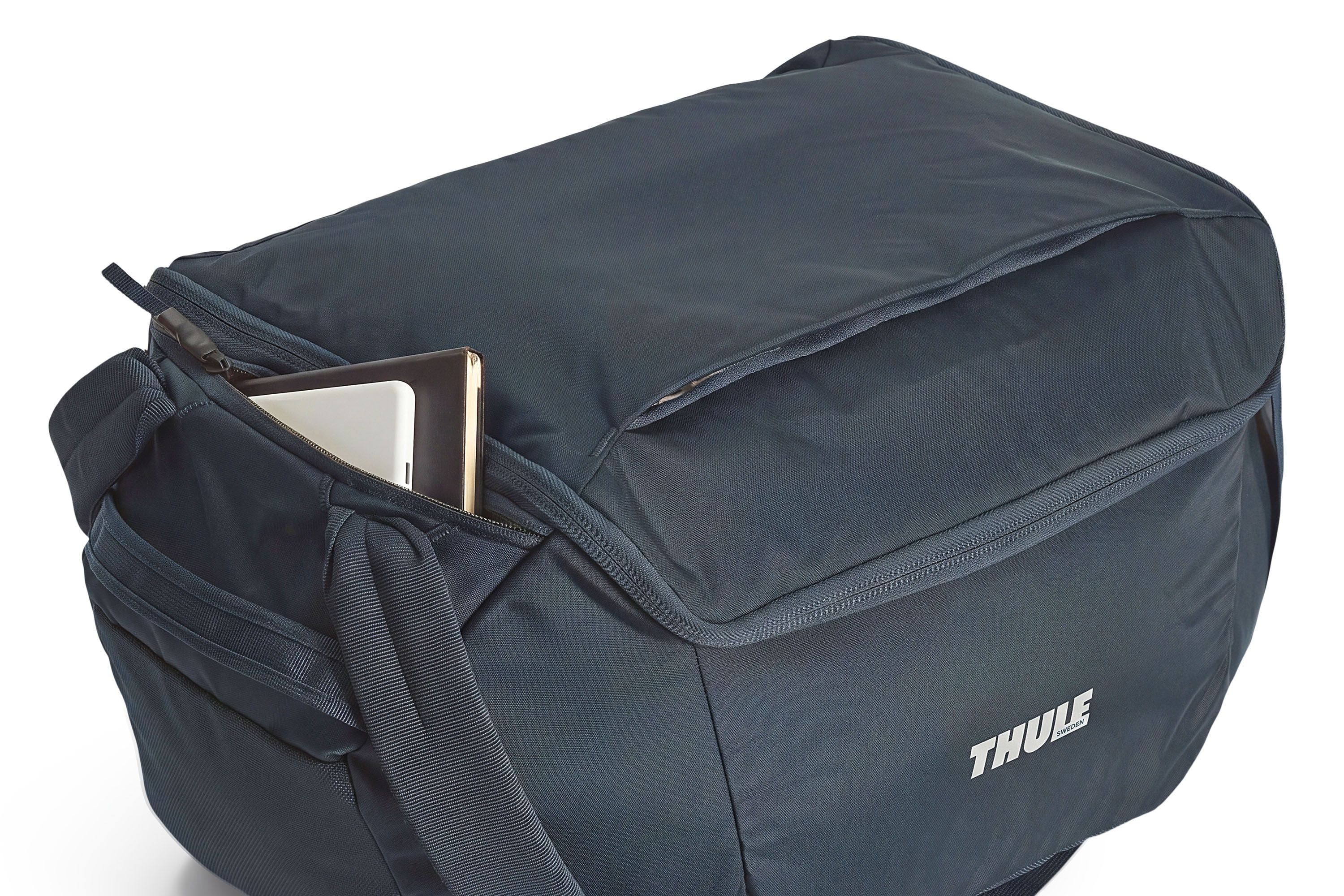Thule EnRoute 40L duffel darkest blue