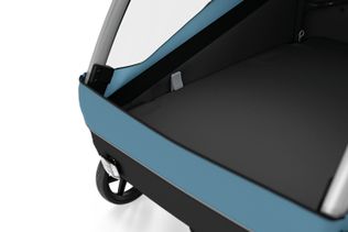 Thule Courier