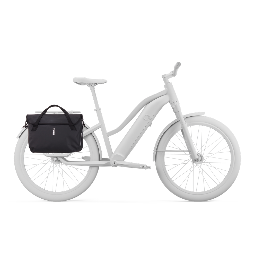 Thule Shield attache with InLock 16" black