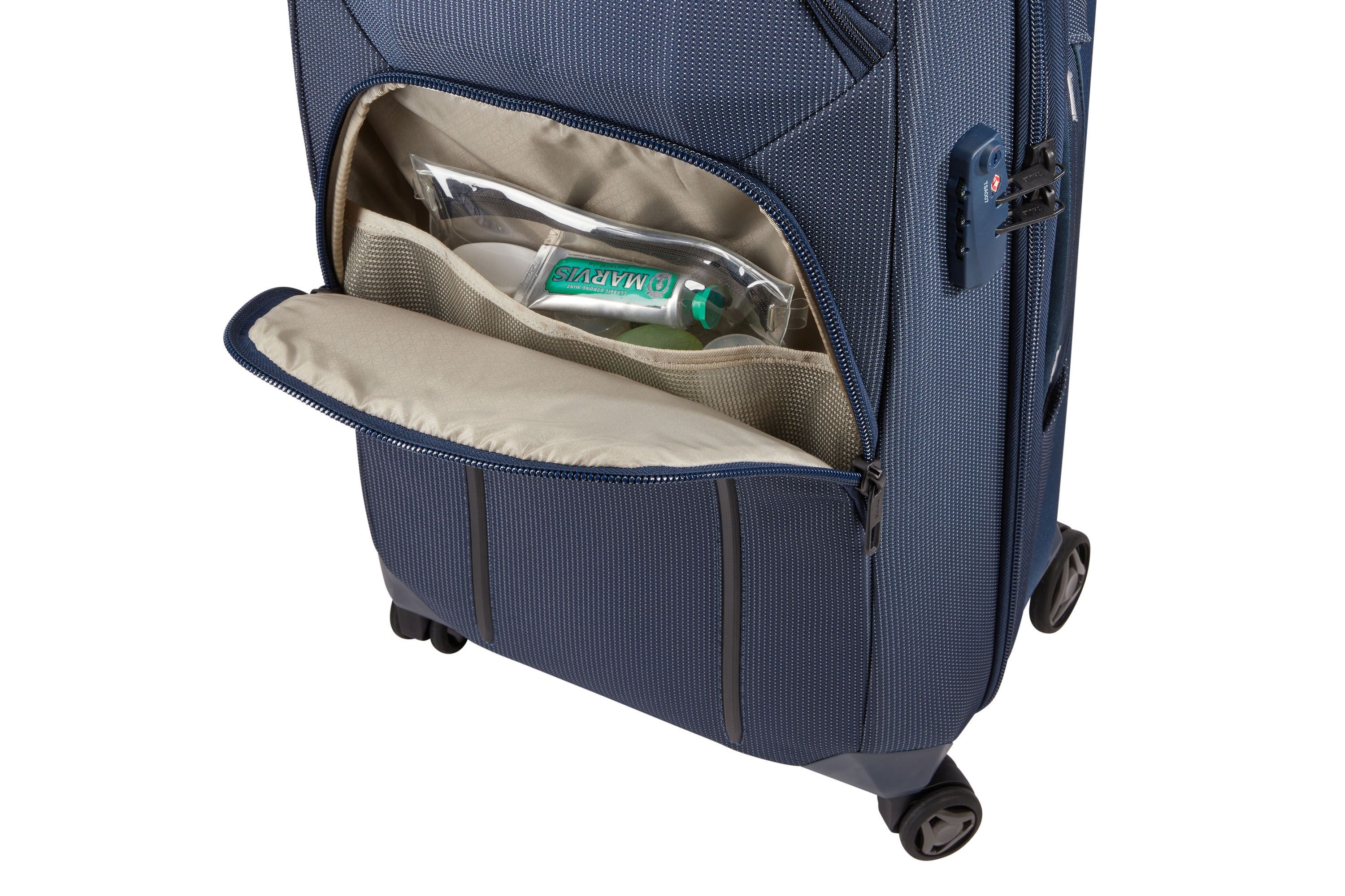 Thule crossover 2 carry on 2025 spinner