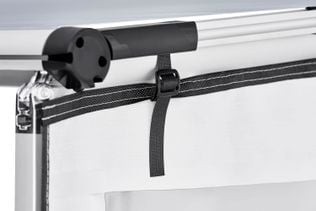 Thule OutLand rain blocker attachment