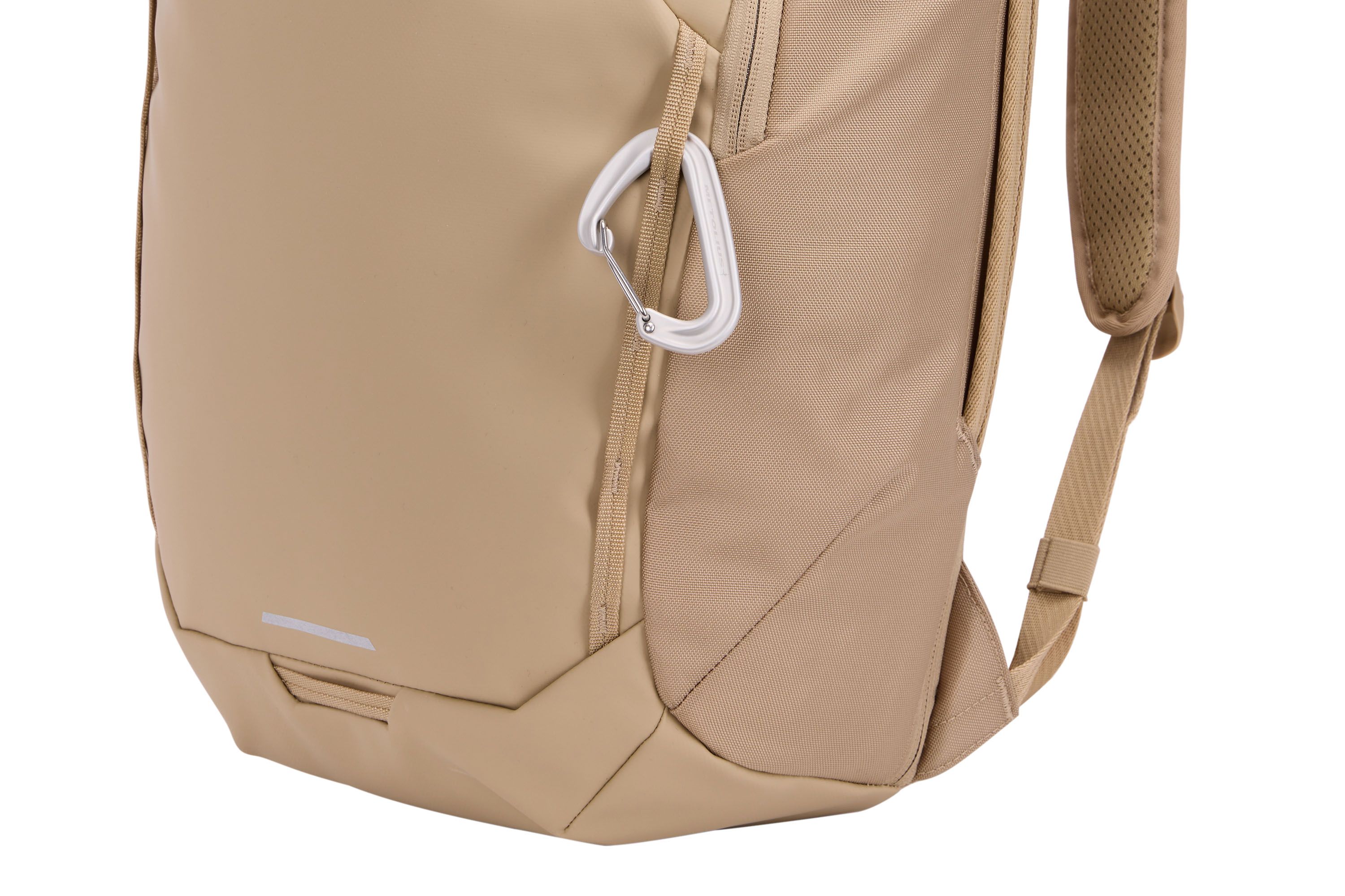 Thule Chasm laptop backpack 26L gentle beige
