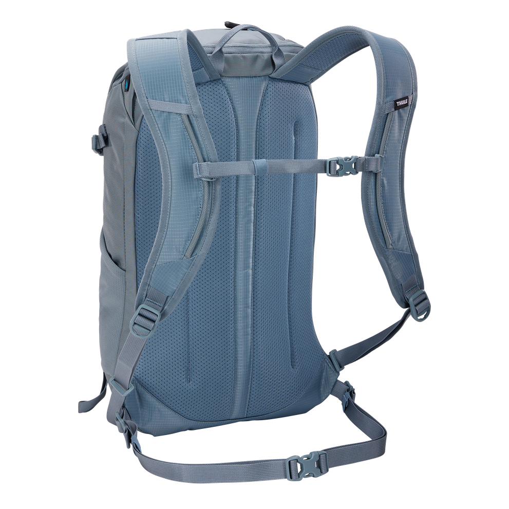 Thule AllTrail 18L daypack with rain cover Pond gray