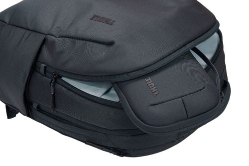 Thule Subterra PowerShuttle Medium