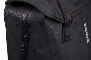 Thule Shield pannier with InLock 23L black