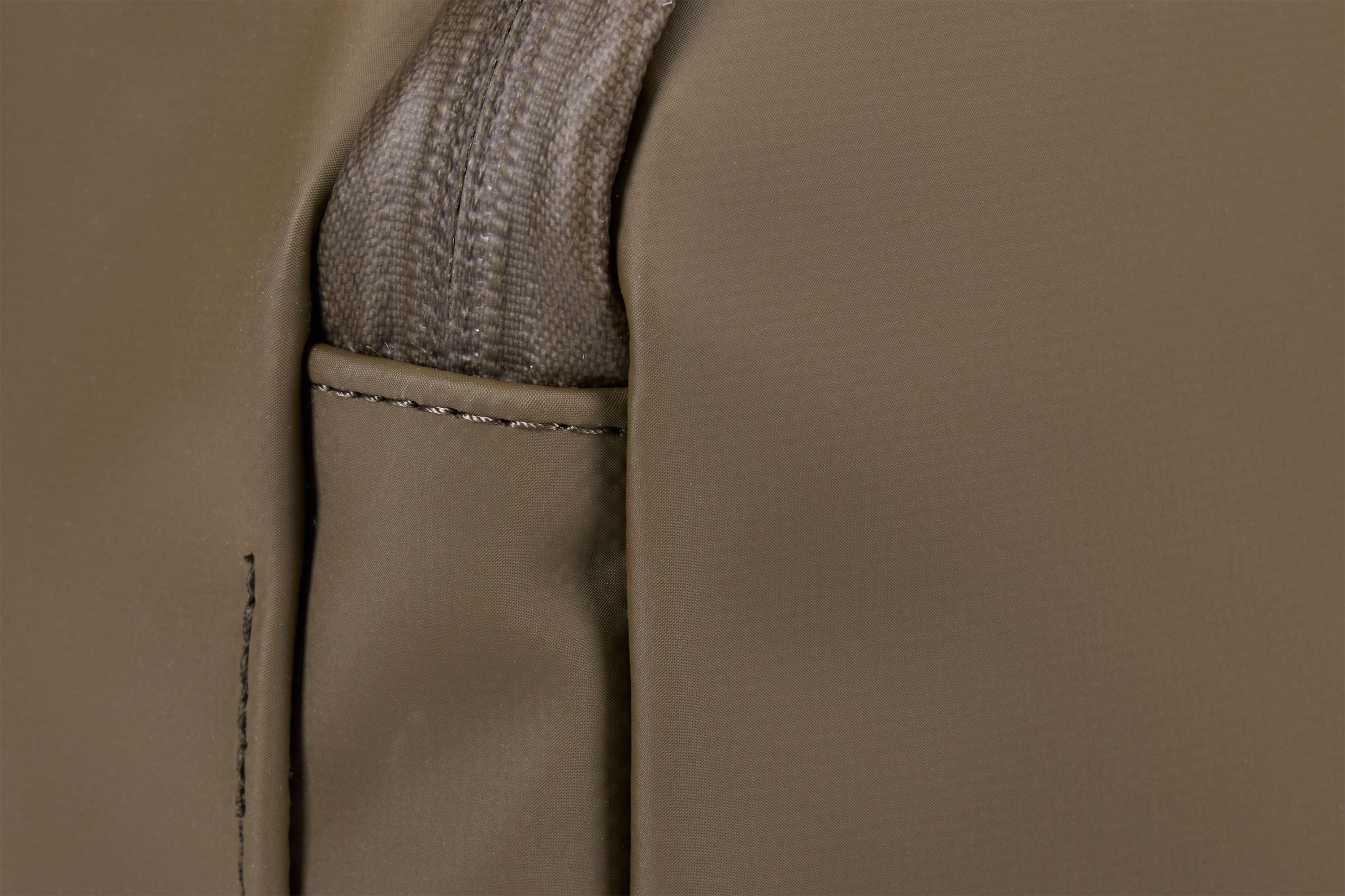 Thule Chasm gear cube small deep khaki