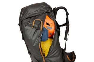 Thule Stir 40L 3204502 fast access side zipper
