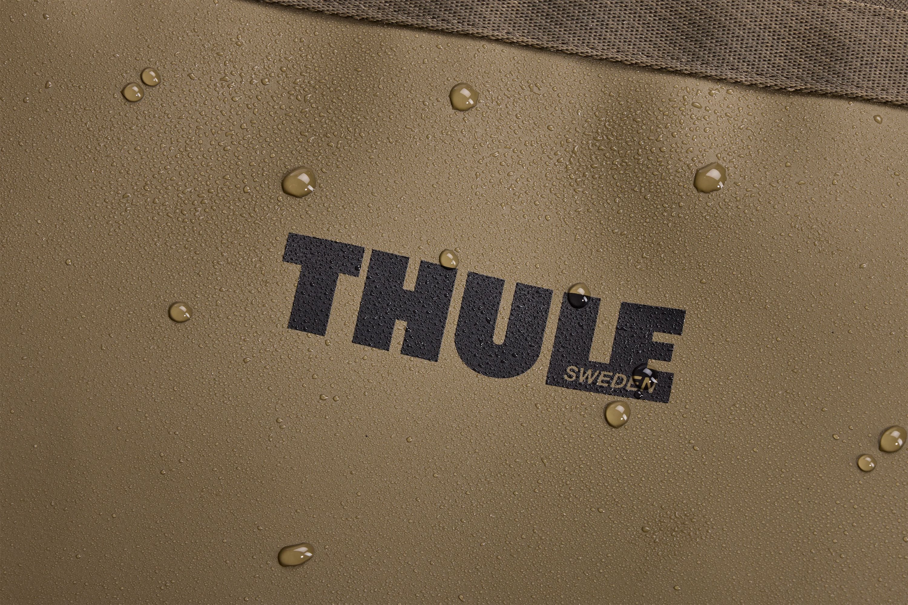 Thule Chasm gear haulers 80L deep khaki