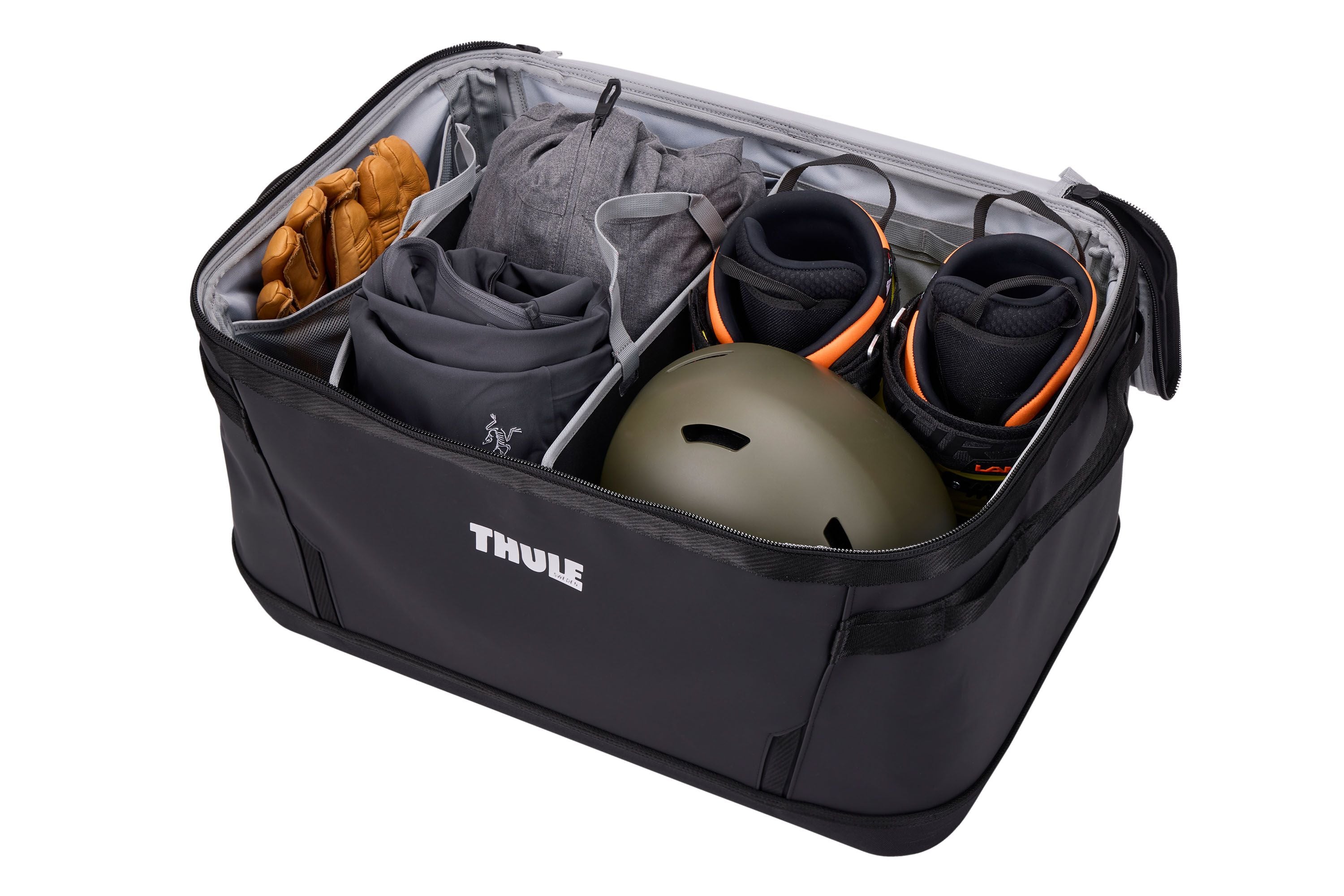 Thule Chasm gear haulers 80L black