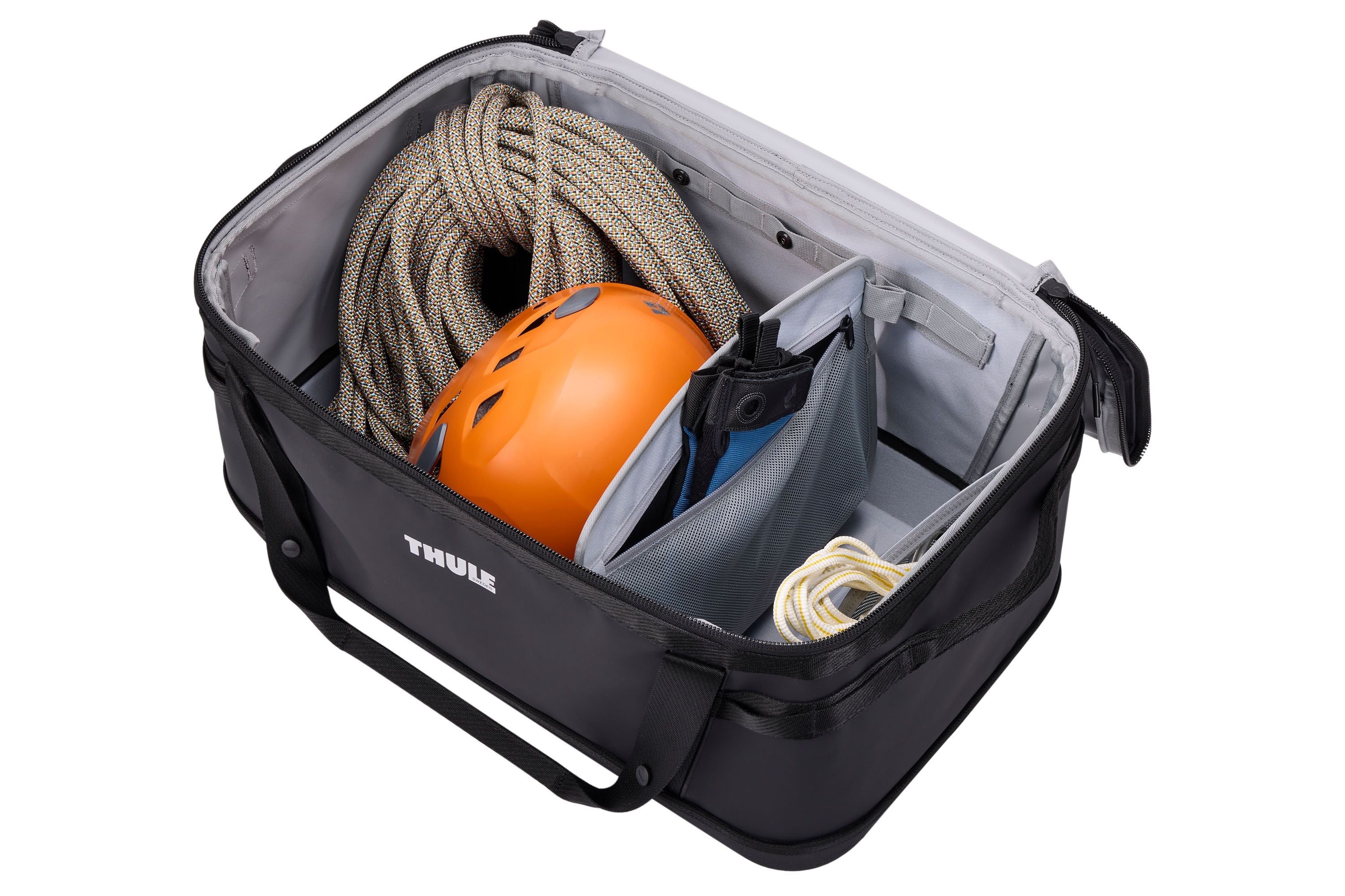 Thule Chasm gear haulers 55L black