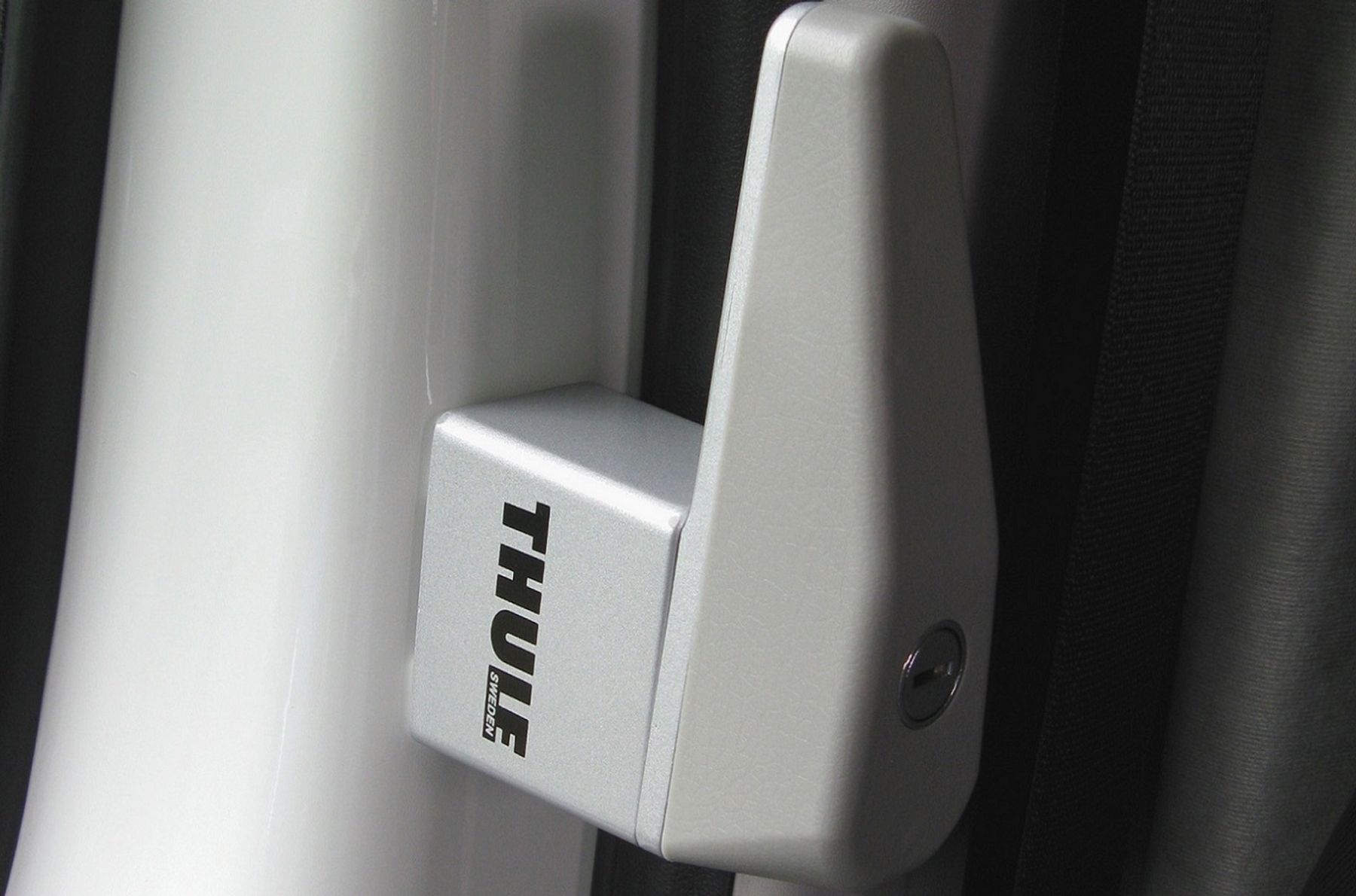 Thule Cab Lock - cabin door lock for motorhomes and vans