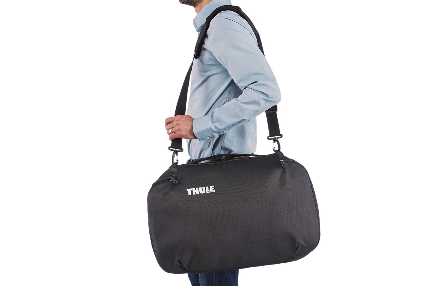 thule subterra duffel 40l