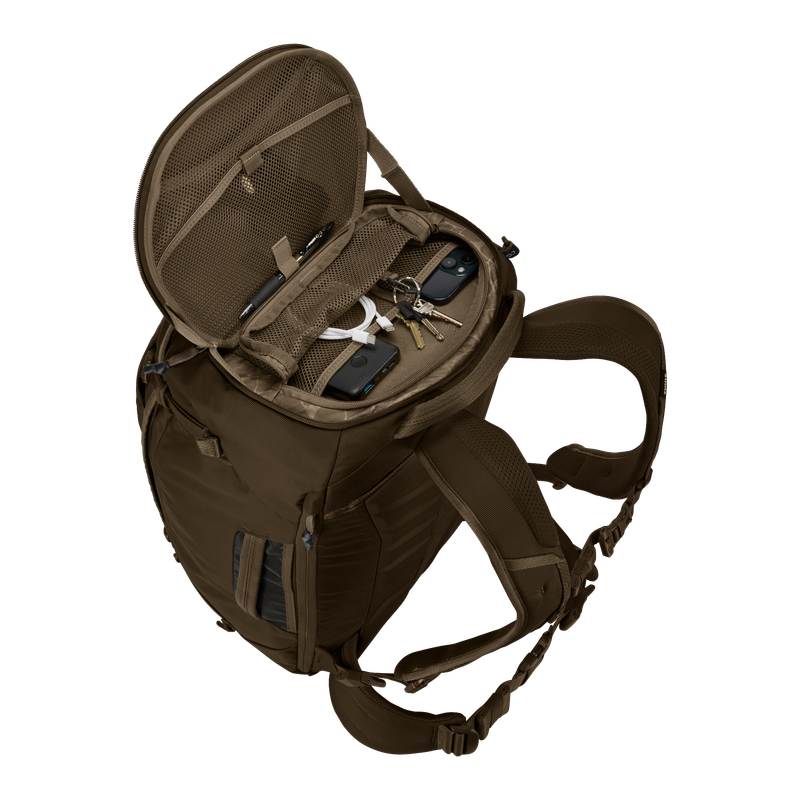 Thule Landmark 40L travel pack deep khaki