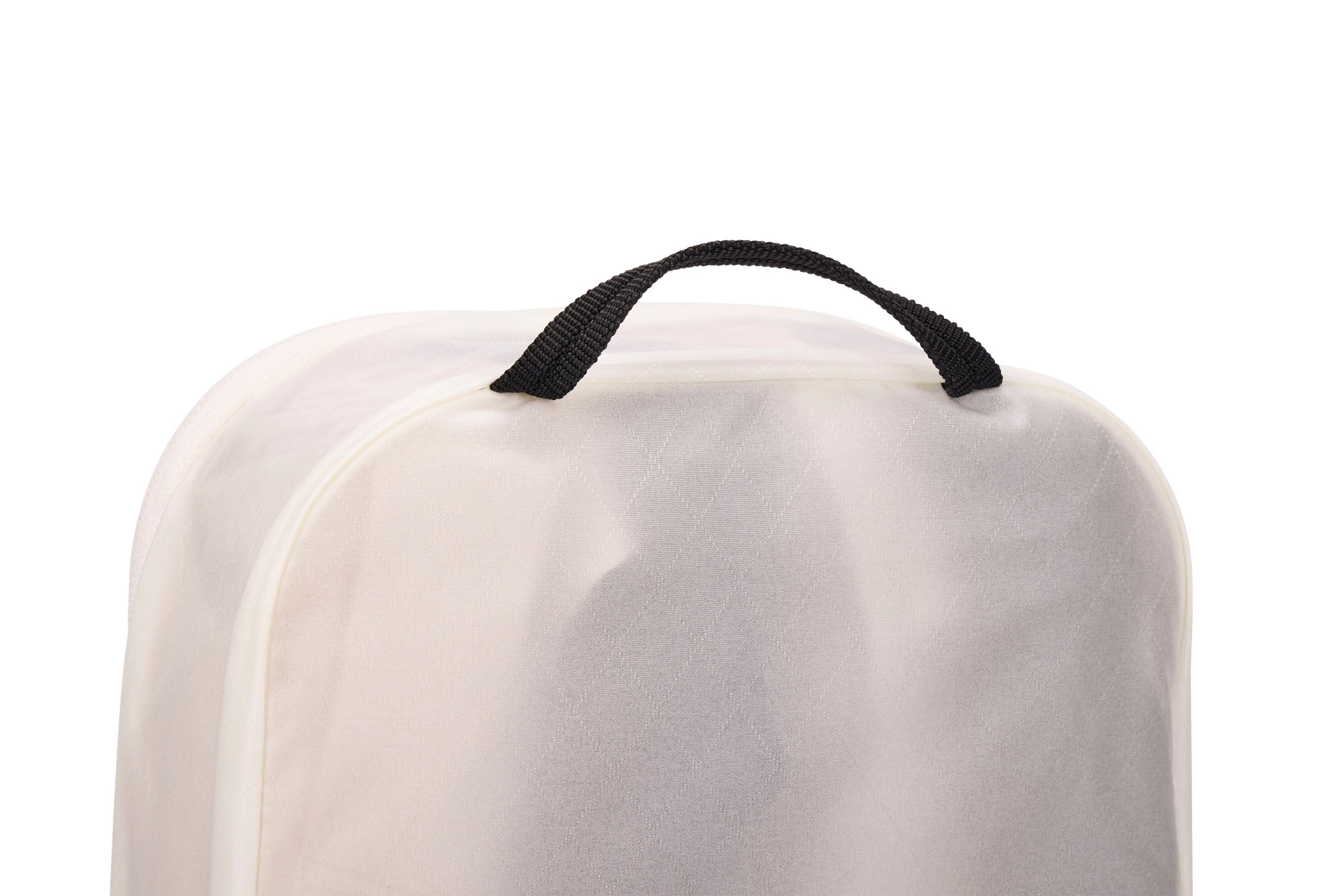 Thule packing cube small white