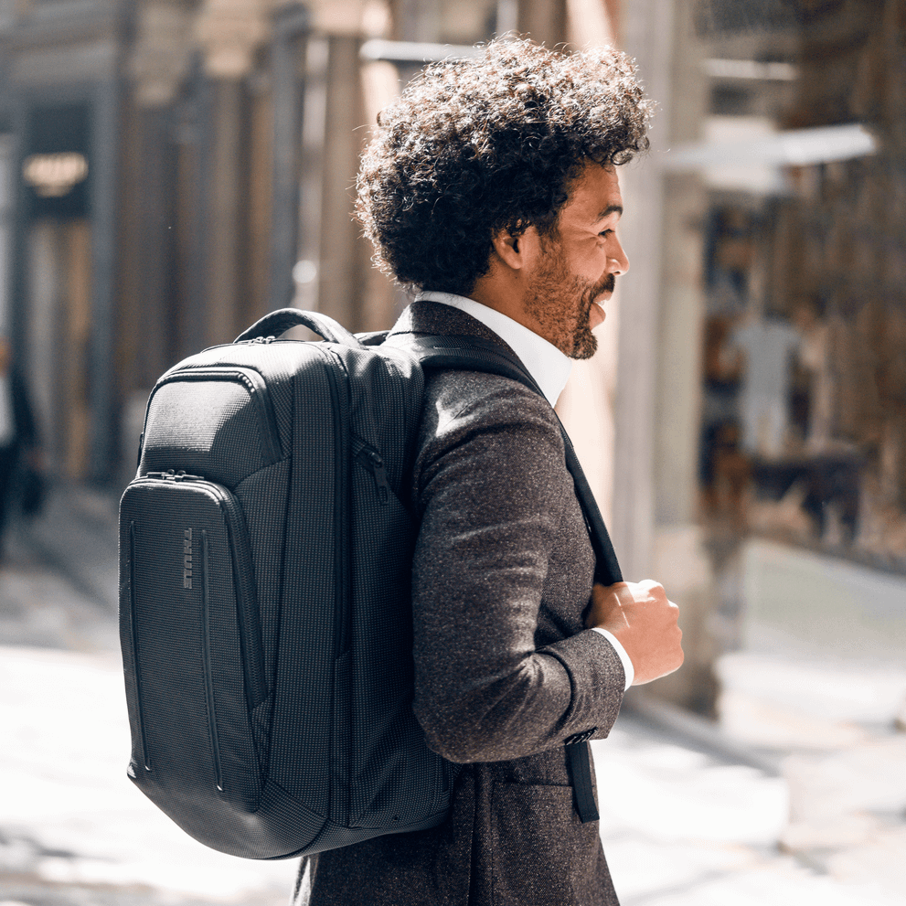 スーリー　THULE リュック Crossover 2 Backpack 30L