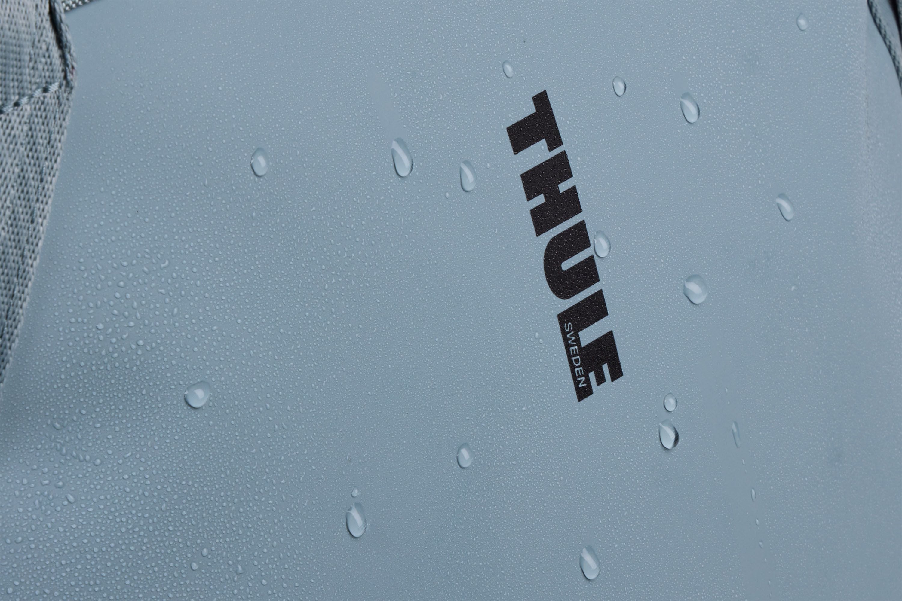 Thule Chasm tote with InLock 25L mid blue