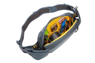 Thule Rail Hip Pack 2L 3204480 internal pockets