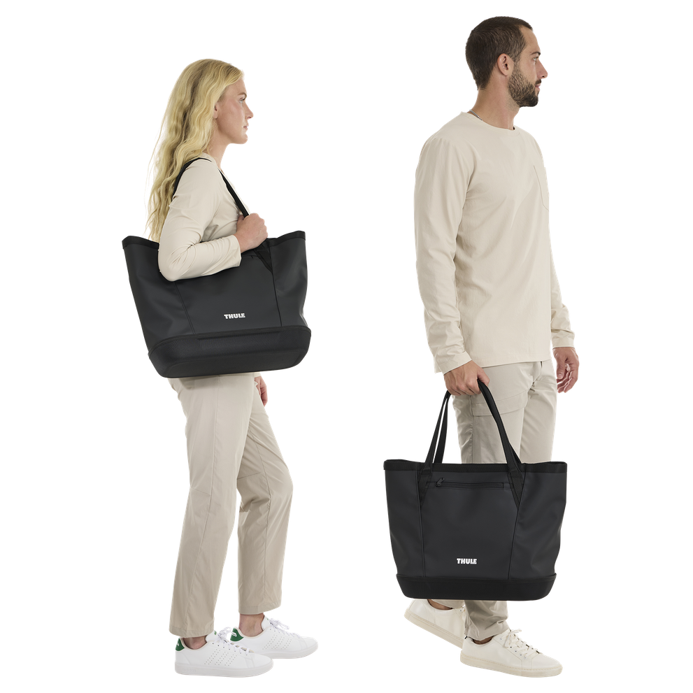 Thule Chasm gear tote 30L black