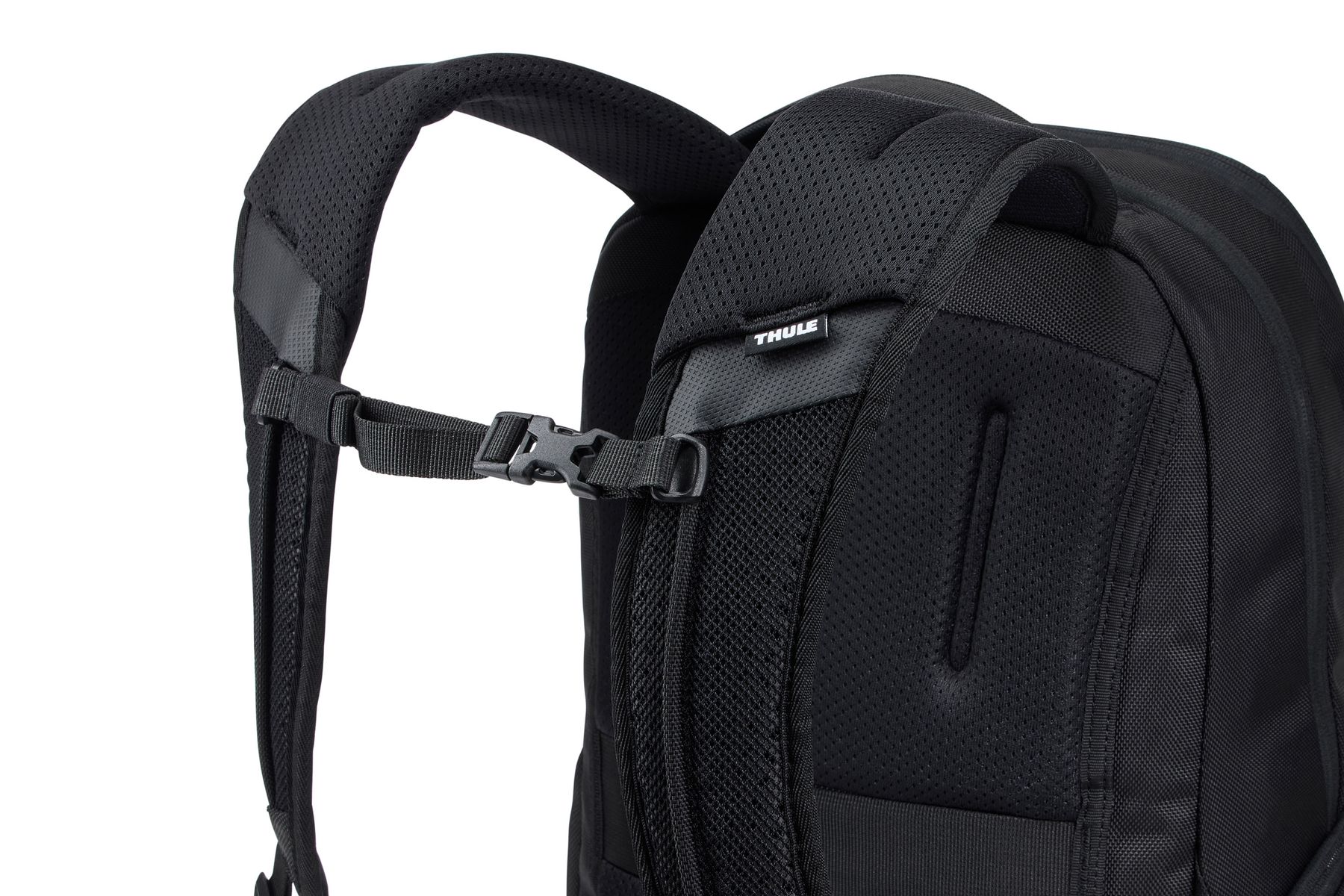 thule accent backpack 23l