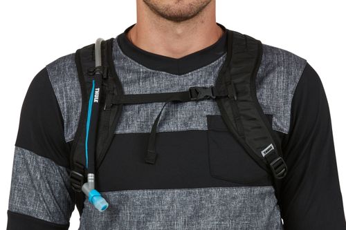 Thule Vital 8L Black 3204154