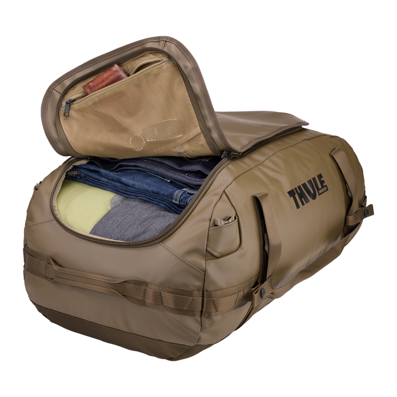 Thule Chasm 70L duffel bag deep khaki
