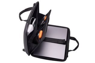 Thule Gauntlet 5 attaché
