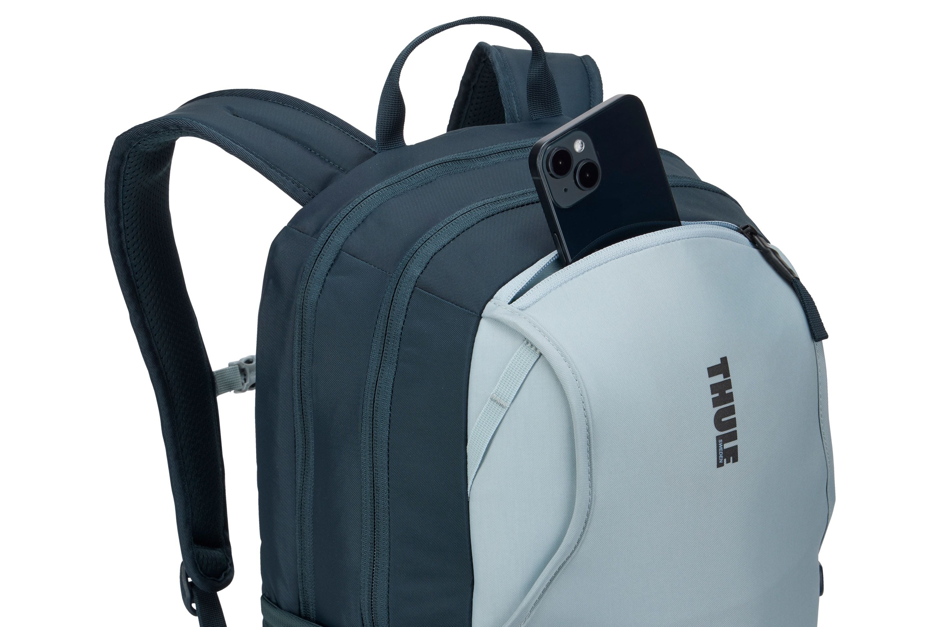 Thule EnRoute backpack 23L soft blue/darkest blue