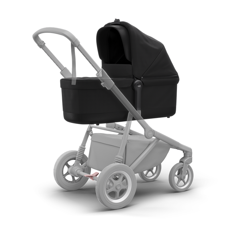 Thule Sleek bassinet bassinet black on black