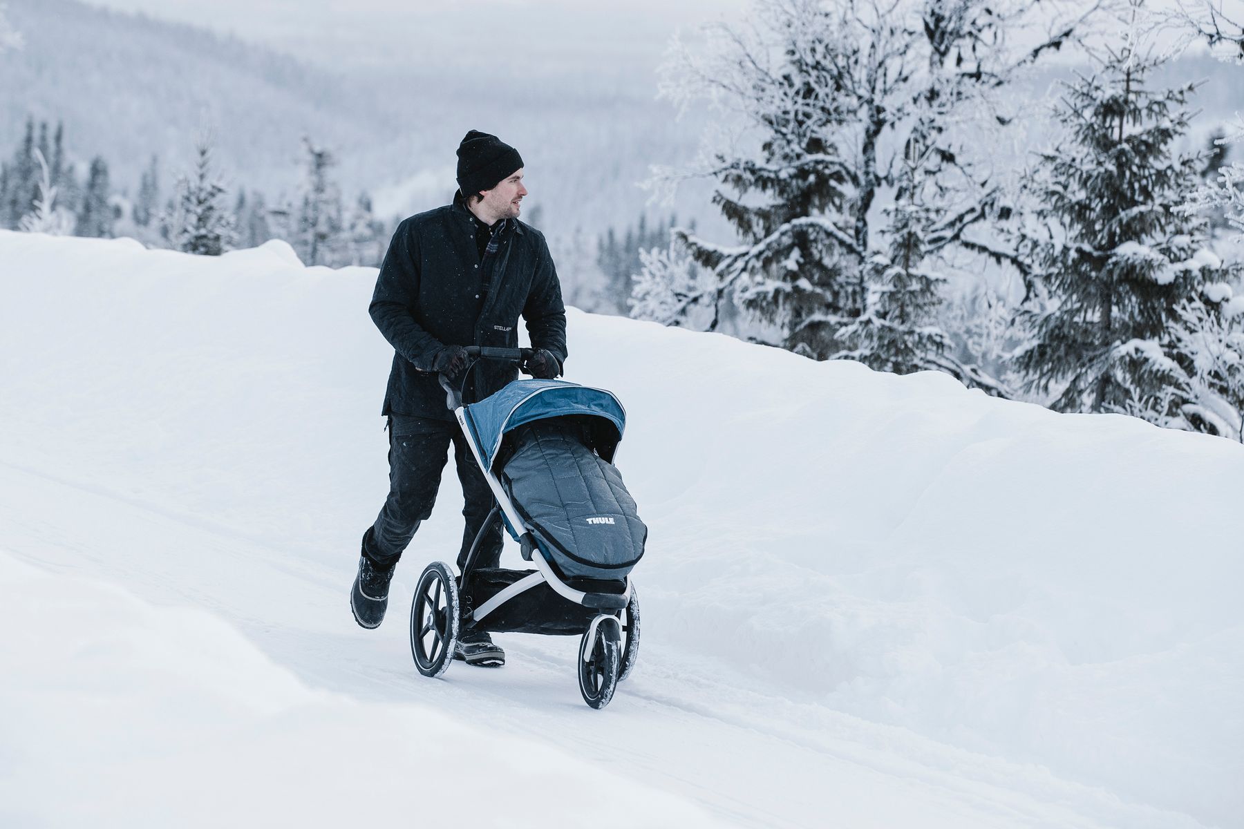 thule footmuff