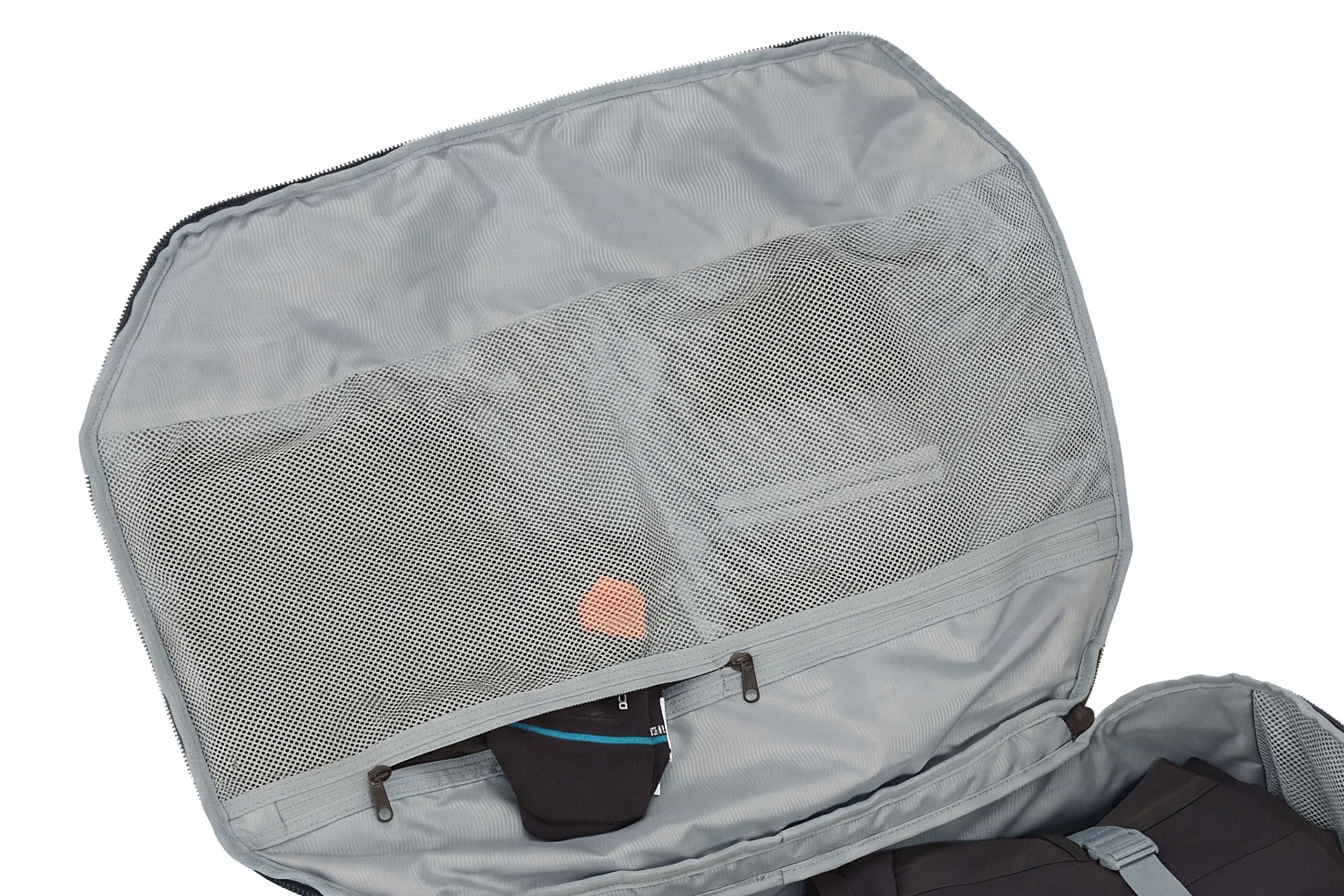 Thule EnRoute wheeled duffel darkest blue