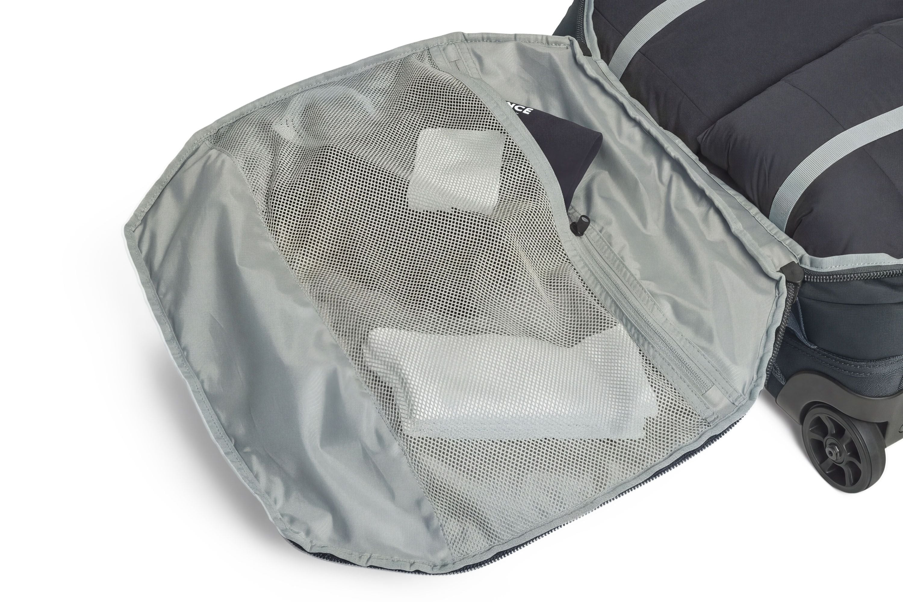 Thule EnRoute widebody carry on darkest blue