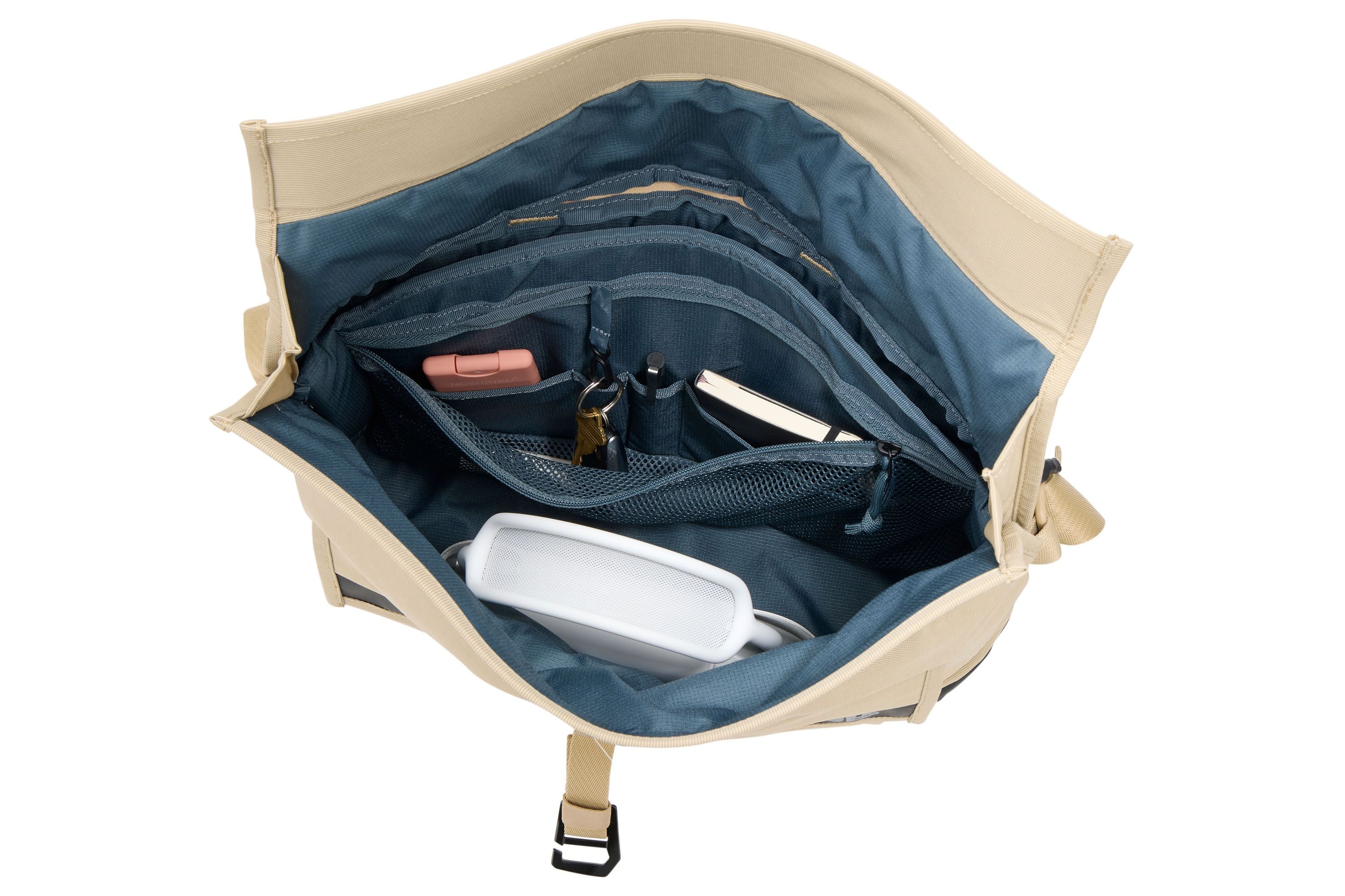 Thule Paramount crossbody 14L gentle beige
