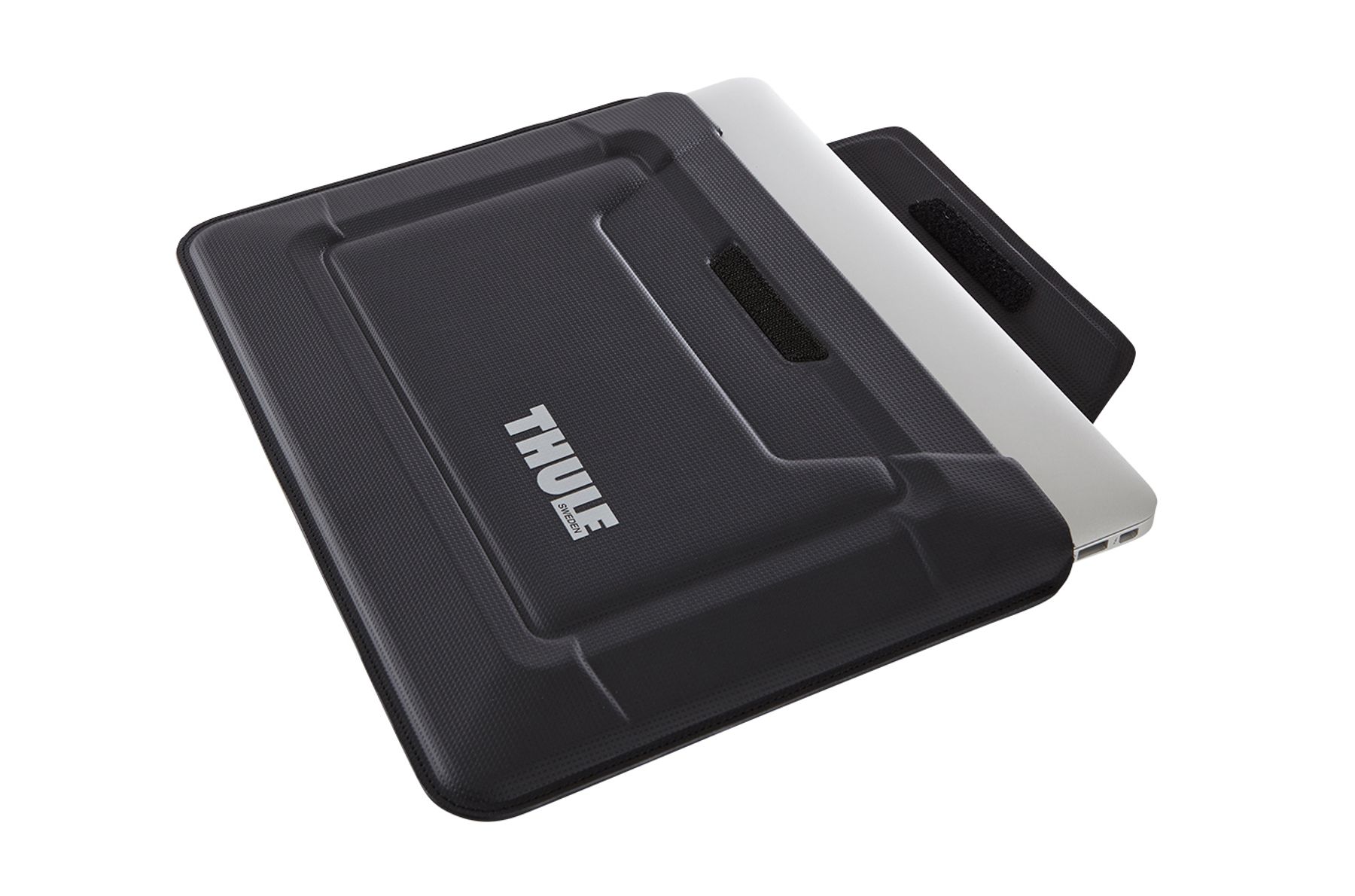 thule gauntlet 3.0 macbook pro