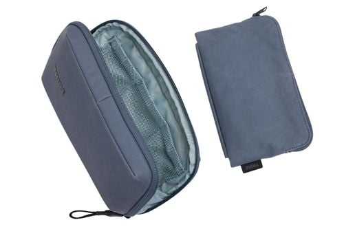 Thule Aion travel organizer dark slate