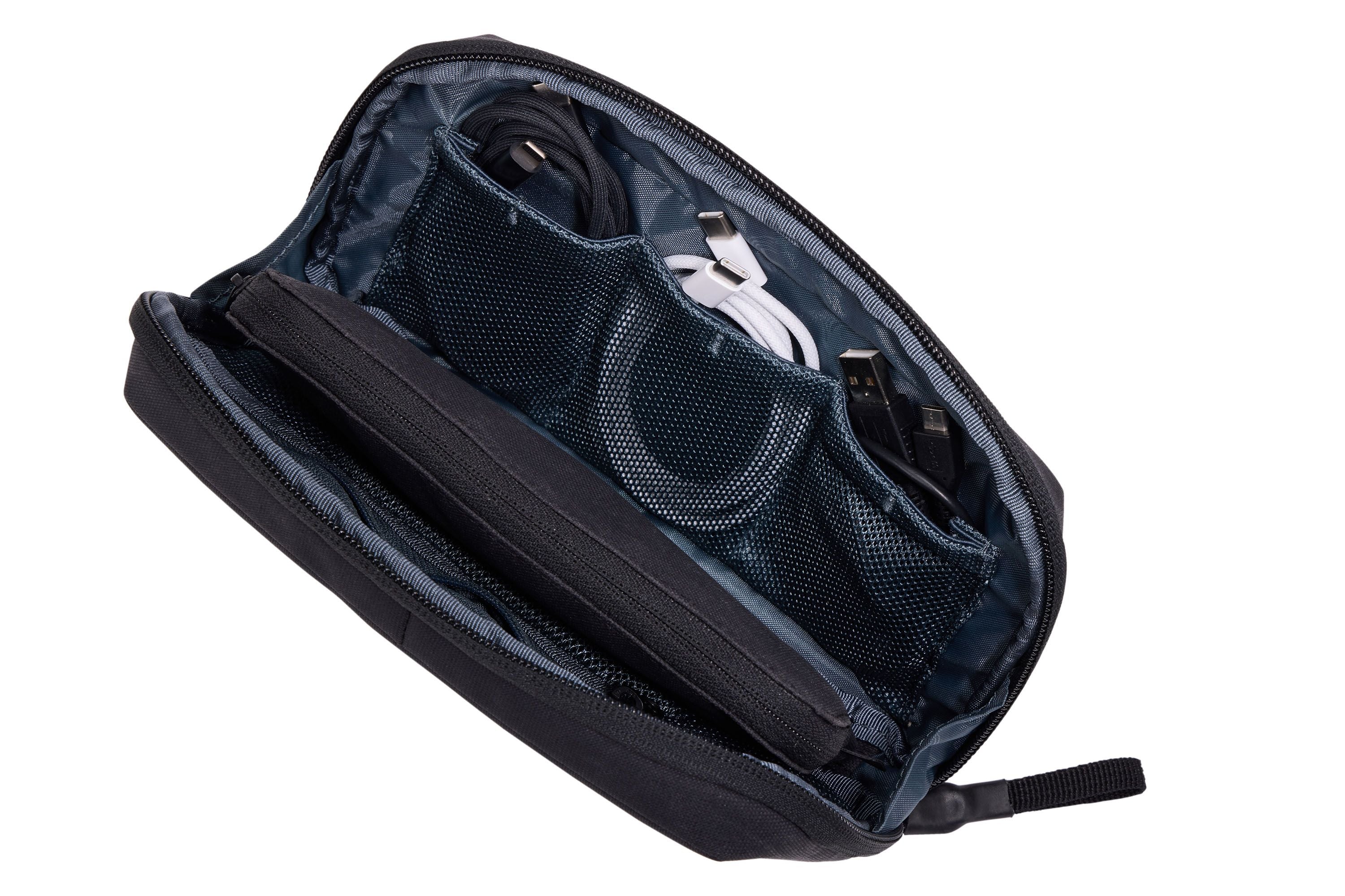 Thule Aion travel organizer black