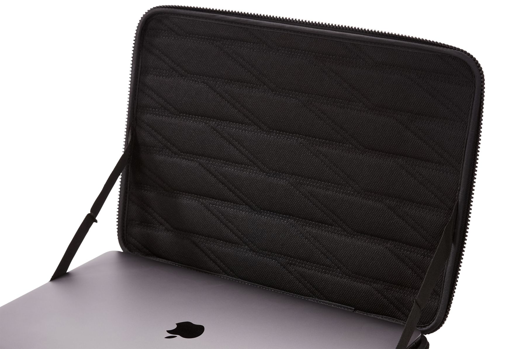 thule gauntlet 15 inch