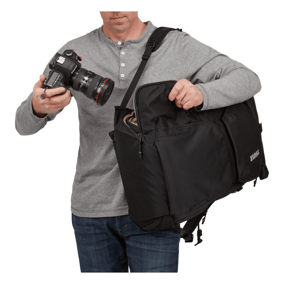 Thule Covert camera backpack DSLR 32L black