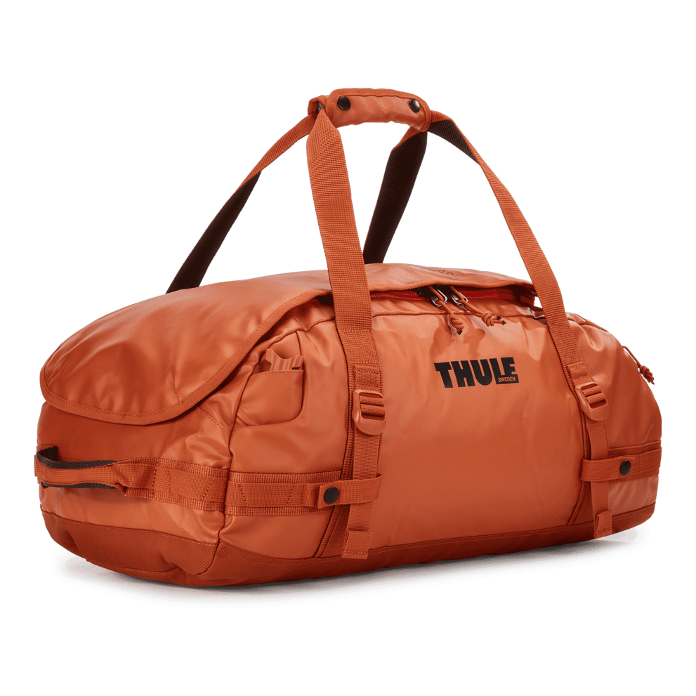 Thule Chasm 40L duffel bag autumnal orange