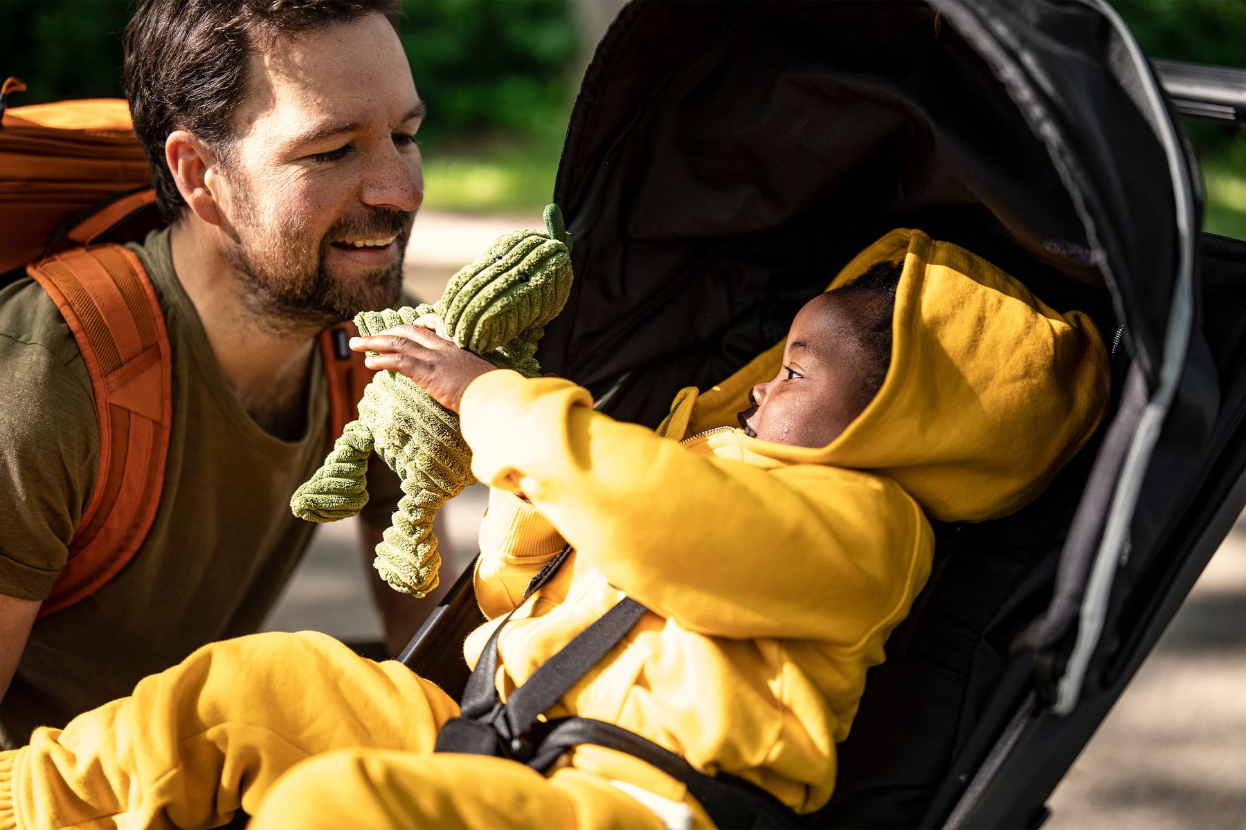 thule urban glide minimum age