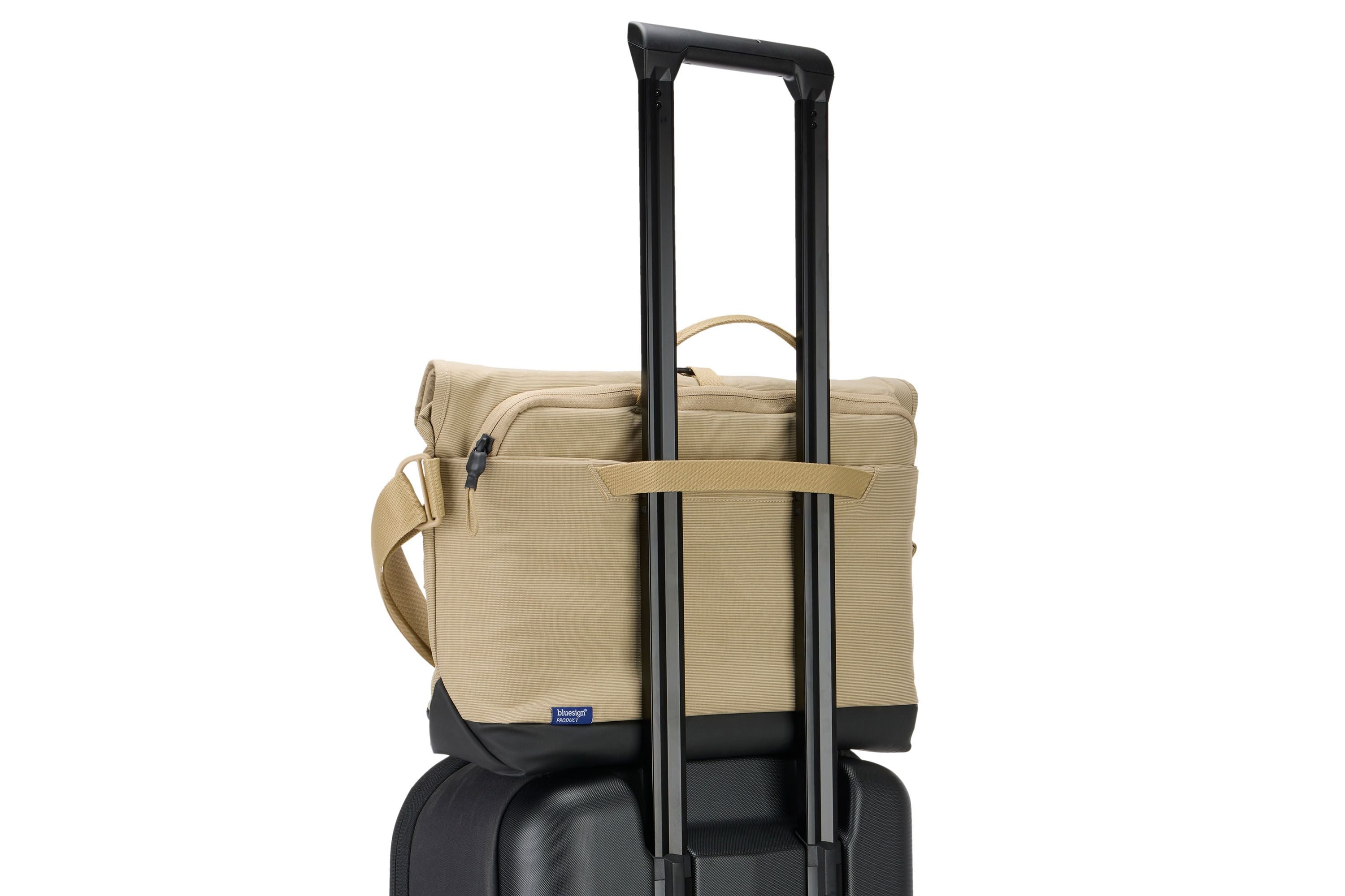 Thule Paramount crossbody 14L gentle beige