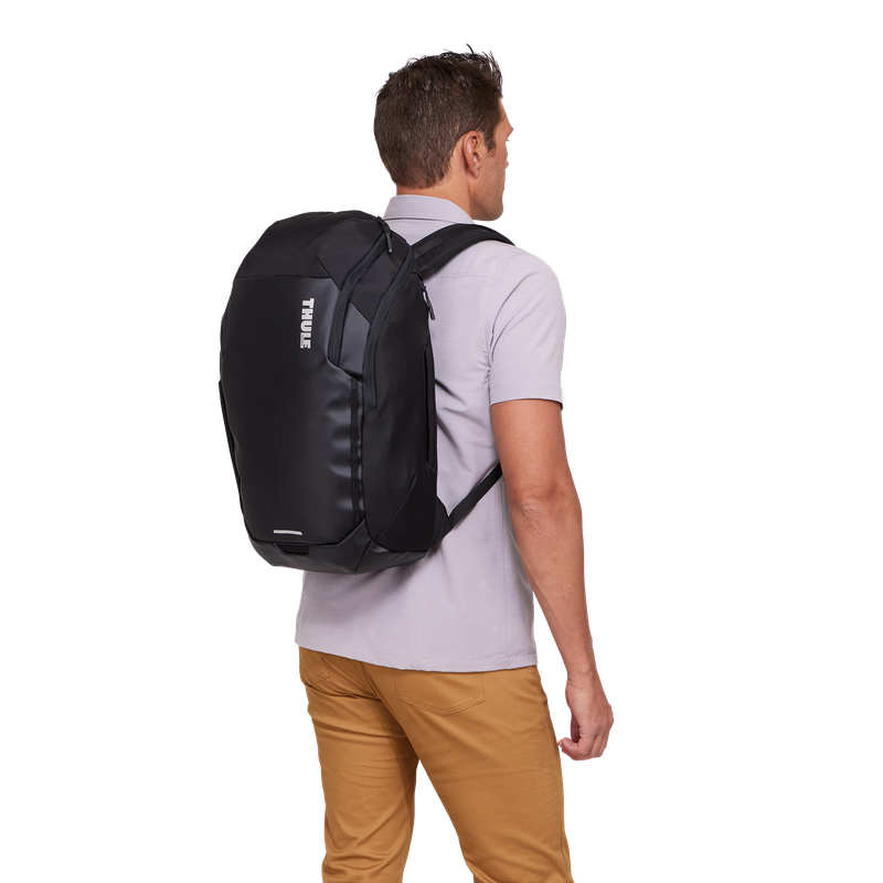 Thule Chasm laptop backpack 26L black
