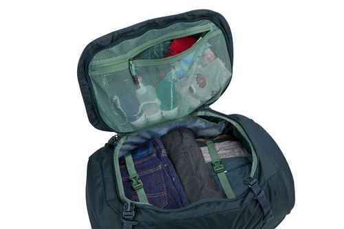 Thule Landmark 60L feature