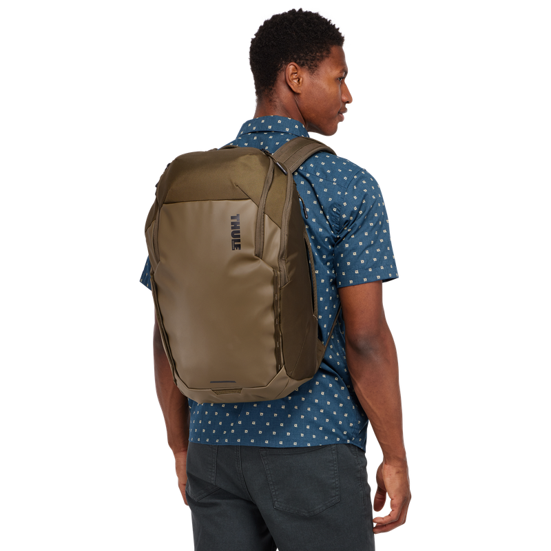 Thule Chasm laptop backpack 26L deep khaki