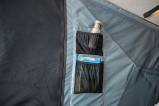 Thule Widesky dark slate feature