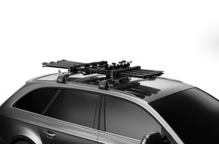 Thule SnowPack black on car