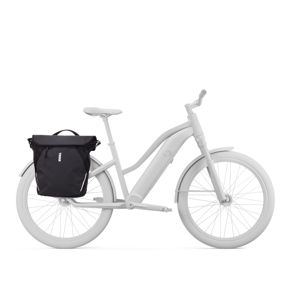 Thule Chasm courier with InLock 22L black