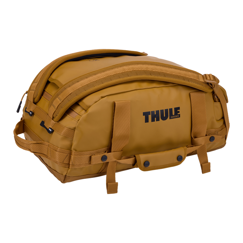Thule Chasm 30L duffel bag golden brown