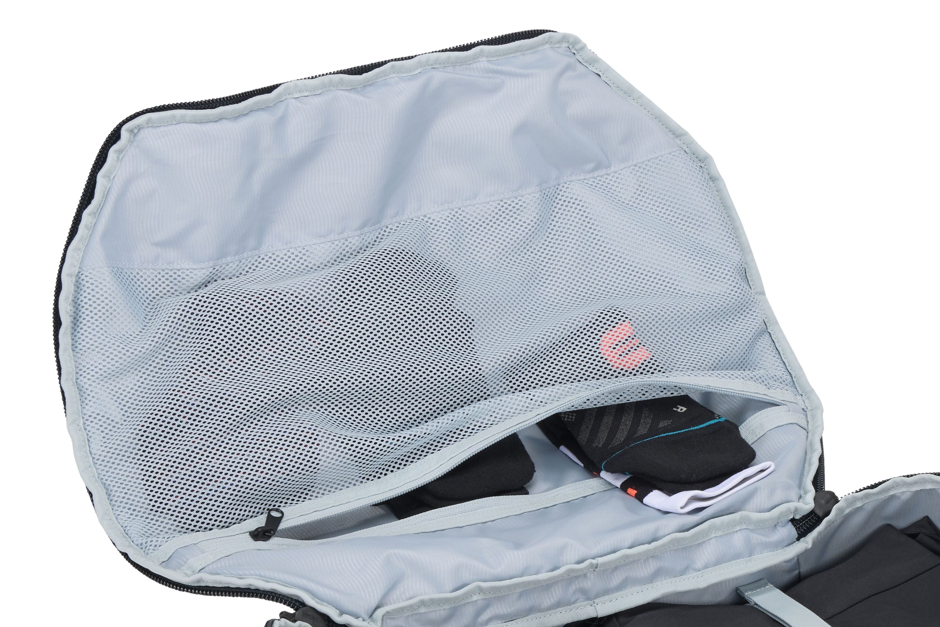 Thule EnRoute carry on darkest blue