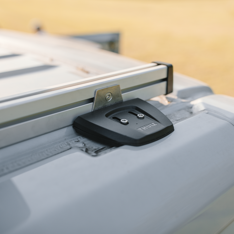 Thule SmartClamp System Short van roof rack base rails short 4 fixpoints aluminium